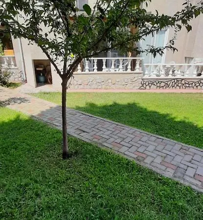 Havuzlu Sitede Bahceli Yazlik Ören
