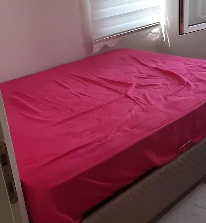 Vila Havuzlu Sitede Bahceli Yazlik Ören