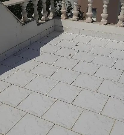 Havuzlu Sitede Bahceli Yazlik Vila Ören