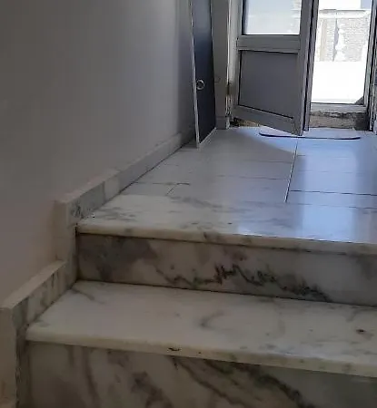 Havuzlu Sitede Bahceli Yazlik Vila *
